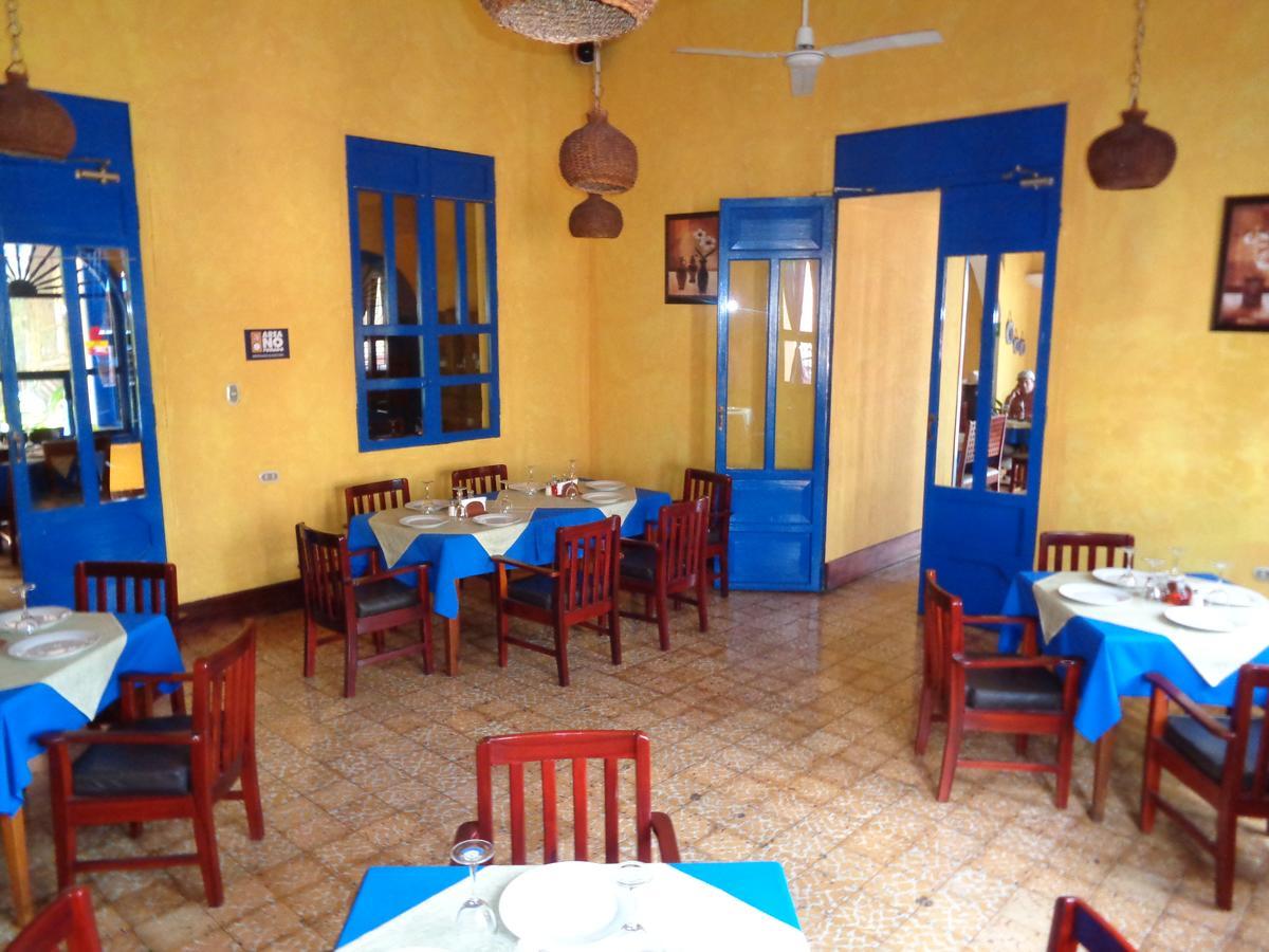 Hotel Los Arcos Esteli Exterior photo