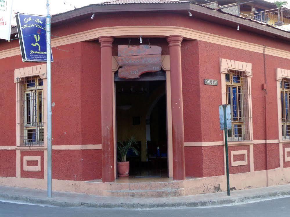 Hotel Los Arcos Esteli Exterior photo